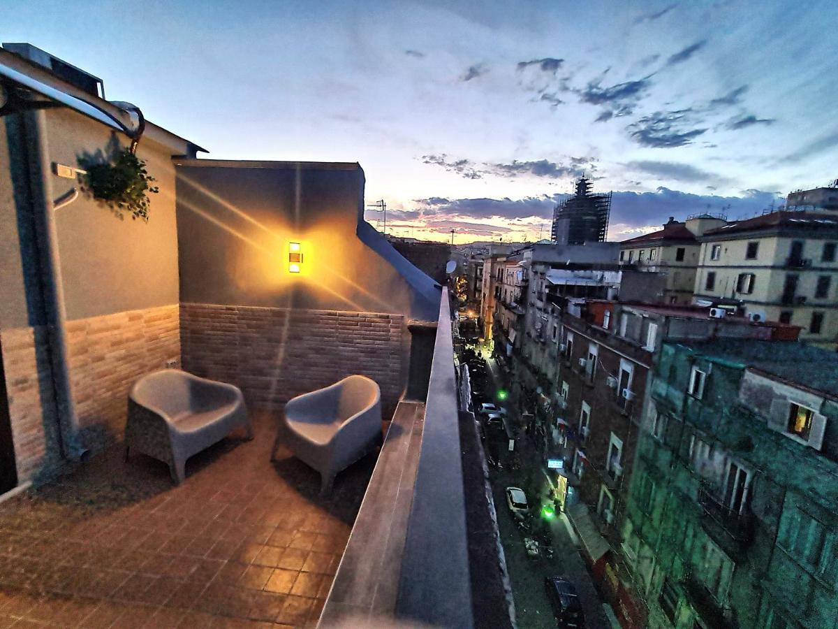 City Focus Apartments Napoli ภายนอก รูปภาพ